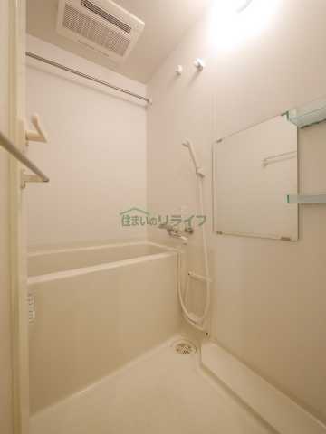 バス・シャワールーム　別部屋参考写真となります。