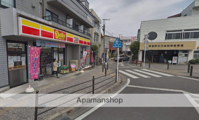 コンビニ　デイリーヤマザキ鴨宮駅北口店（コンビニ）まで324m