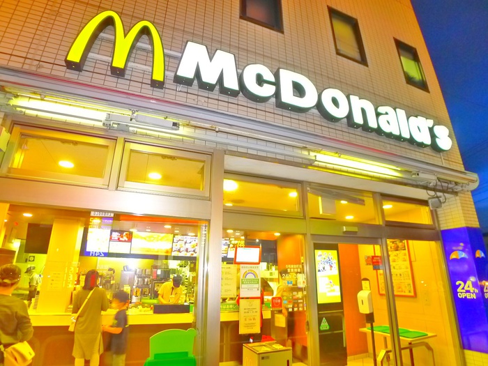 飲食店　マクドナルド（飲食店）まで200m