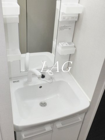 洗面設備　洗面台です。