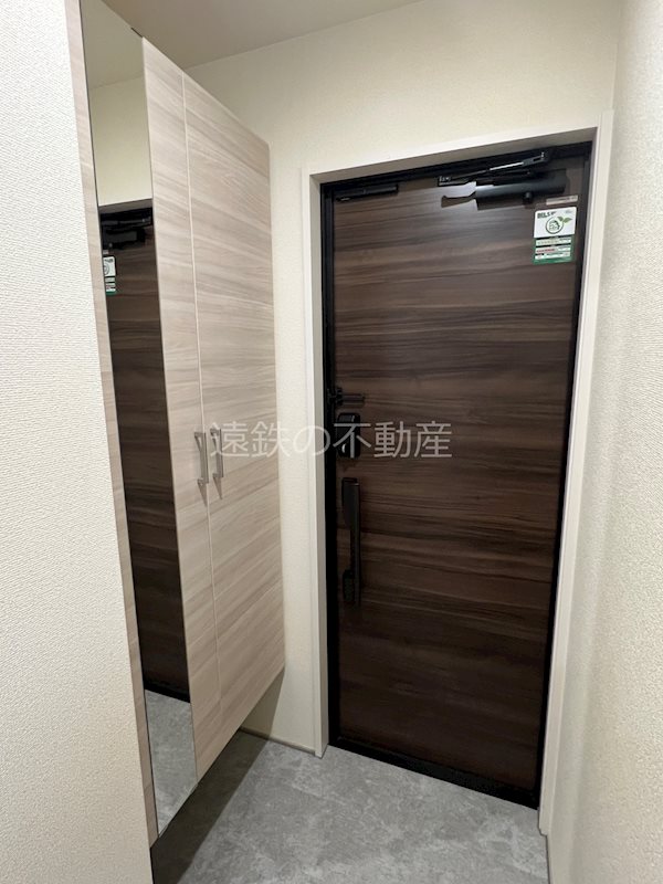 プルミエール今之浦の玄関写真