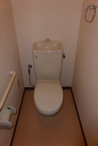 トイレ　別のお部屋の写真です