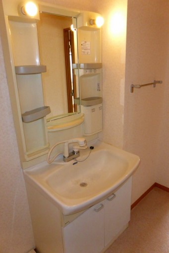 洗面設備　別のお部屋の写真です