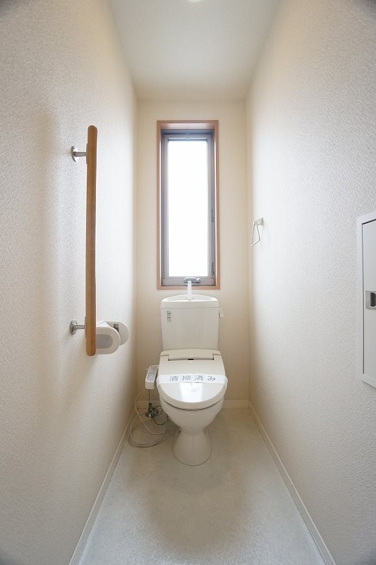 トイレ　トイレはウォシュレット付です！