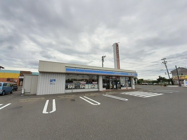 コンビニ　ローソン新潟南紫竹一丁目店（コンビニ）まで83m