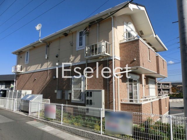 建物外観　１フロア２世帯のみで全世帯角部屋のアパートです。