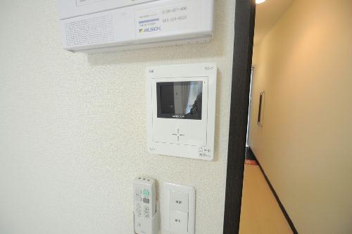 セキュリティ　実際のお部屋と異なる場合がございます。