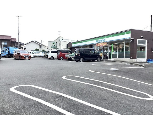 コンビニ　ファミリーマート 田名堀之内店（コンビニ）まで212m