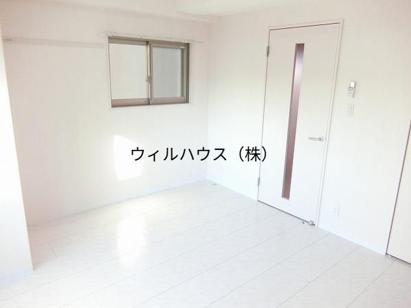 その他部屋・スペース　明るい洋室！