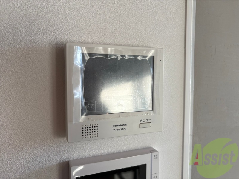 セキュリティ　ＴＶモニター付インターホンです。来客者の顔が見えるので安心！