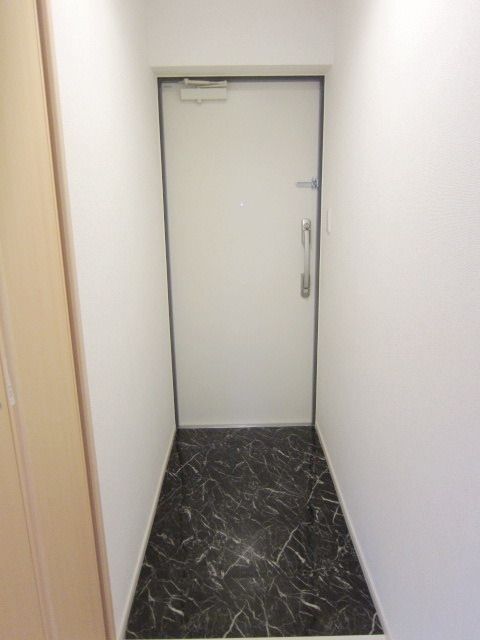玄関　★広い玄関スペース★