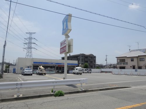 コンビニ　ローソン 宝塚山本丸橋二丁目店（コンビニ）まで631m