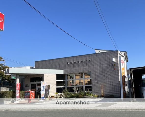 郵便局　高知桟橋郵便局（郵便局）まで724m