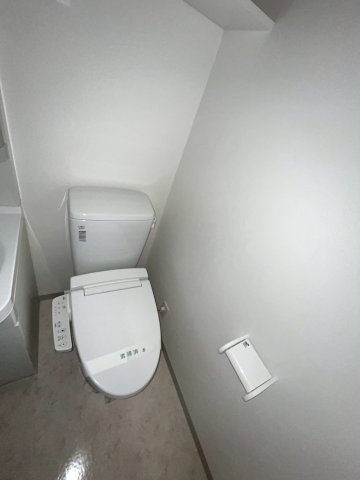 トイレ　ゆったりとした空間のトイレです
