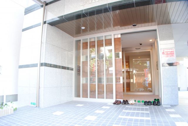 エントランス　SunSunなんば壱番館　エントランス