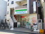 コンビニ　ファミリーマート正雀駅東口店（コンビニ）まで10m