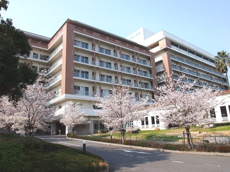 病院　公益財団法人浅香山病院（病院）まで592m