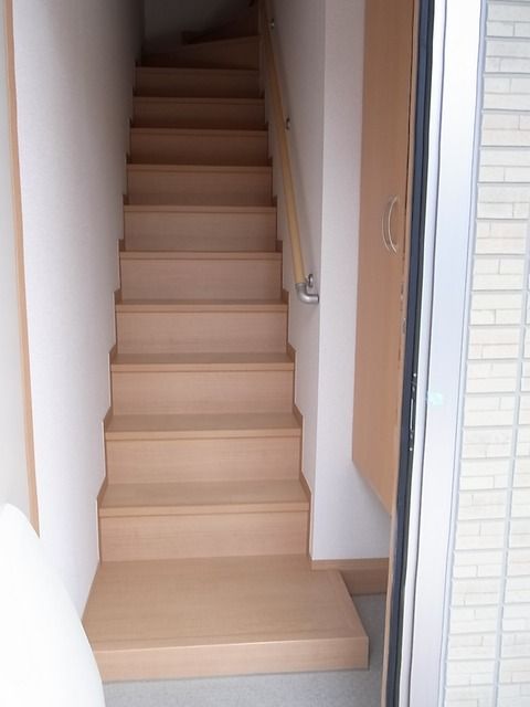 玄関　☆人感センサー付照明完備☆