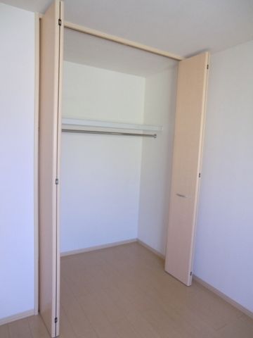 収納　クローゼット