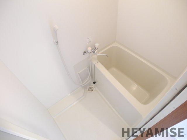 バス・シャワールーム　※同間取りの別のお部屋の画像です※
