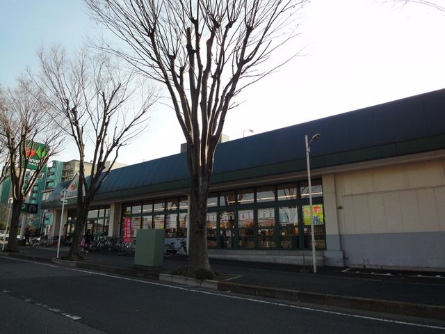 スーパー　マルエツ新松戸店（スーパー）まで220m