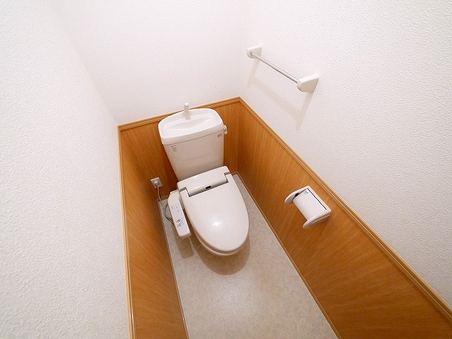 トイレ　ゆったりとした空間のトイレです