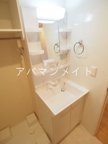 洗面設備　洗面所です