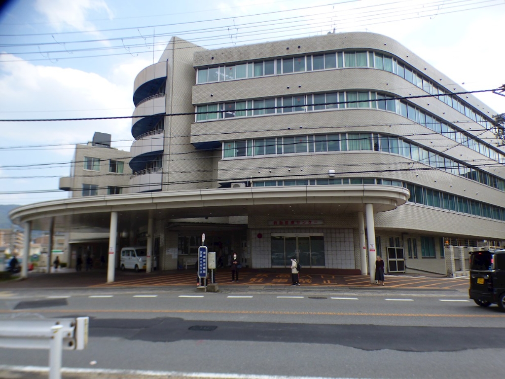 病院　医仁会武田総合病院（病院）まで704m