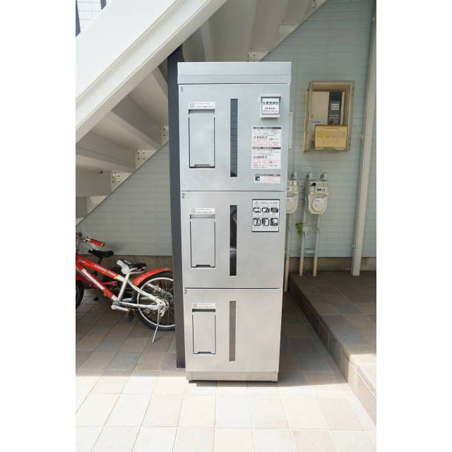 その他共有部分　不在時も安心嬉しい宅配ＢＯＸ完備♪