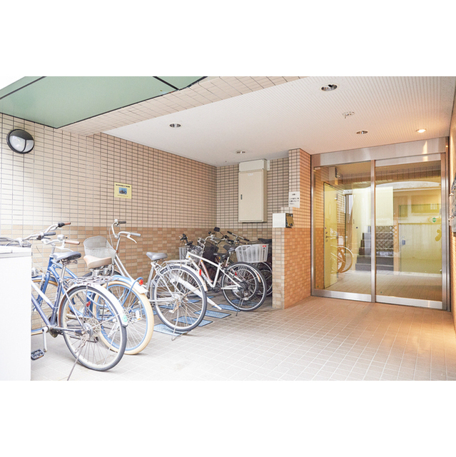 エントランス　駐輪場