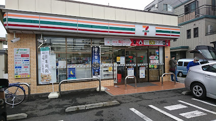 コンビニ　セブン-イレブン 蒲田２丁目東邦医大通り店（コンビニ）まで356m