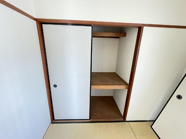 収納　※リフォーム前です