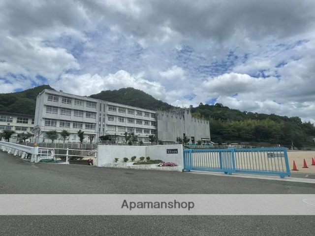 小学校　谷外小学校（小学校）まで1412m