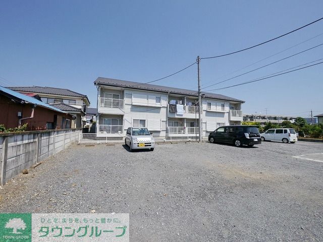 駐車場　敷地内駐車場