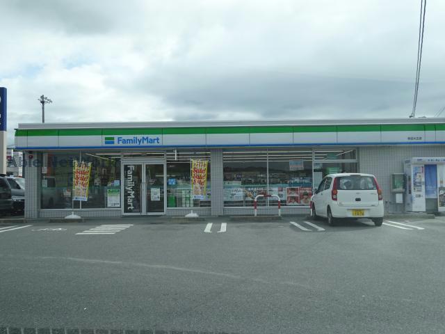 コンビニ　ファミリーマート幸田大正店（コンビニ）まで340m