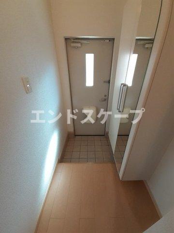 玄関　高崎、前橋のお部屋探しはエンドスケープまで！お客様の理想お聞