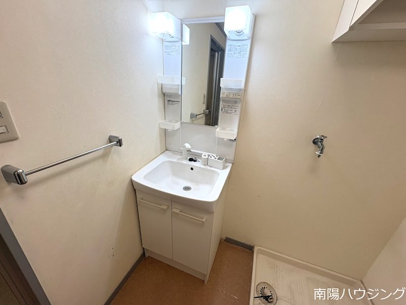 洗面設備　洗面所