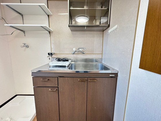 キッチン　※別部屋の写真です