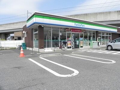 その他　ファミリーマート流山駒木店（その他）まで700m
