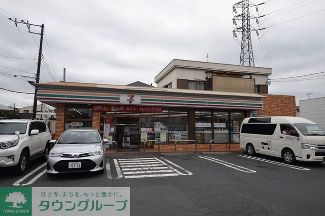 コンビニ　セブンイレブン草加花栗北店（コンビニ）まで975m