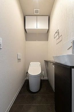 トイレ　別タイプ部屋　参考写真です