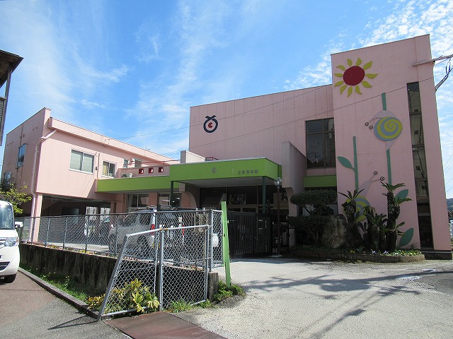 幼稚園・保育園　土佐幼稚園（幼稚園・保育園）まで795m