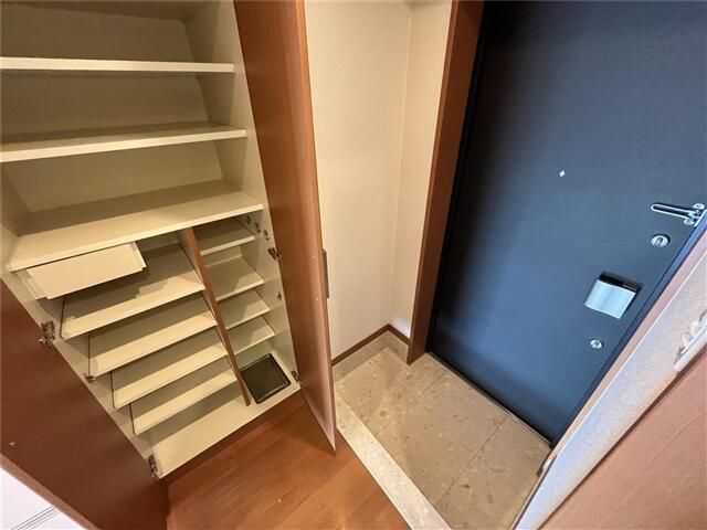 玄関　きれいな玄関です