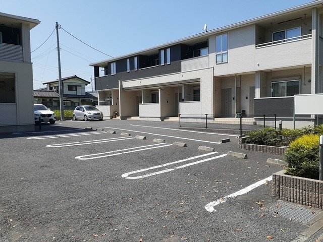 駐車場　駐車スペースもあります