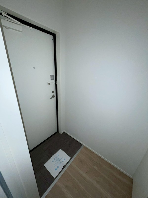 玄関　別部屋参照