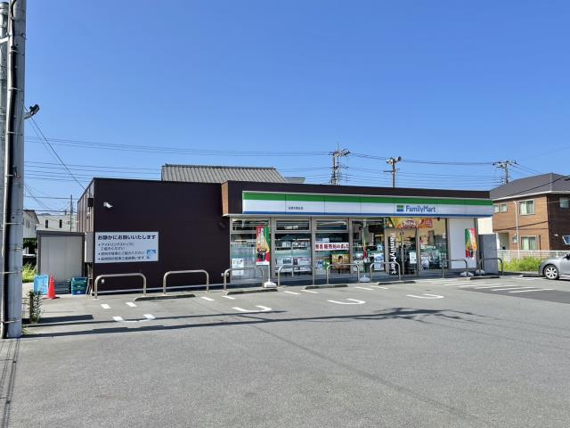 コンビニ　ファミリーマート沼津大岡北店（コンビニ）まで549m