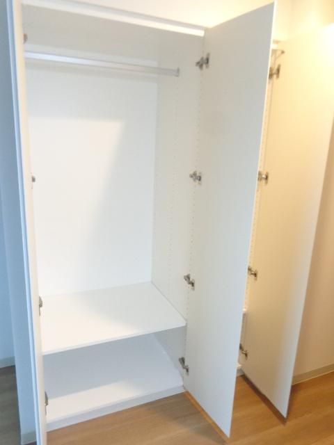 収納　たっぷり収納のクローゼット