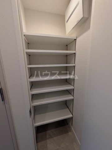 収納