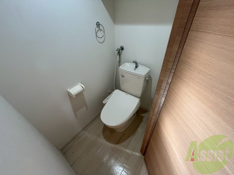 トイレ　トイレです。ウォシュレット付を探している方、おすすめです！