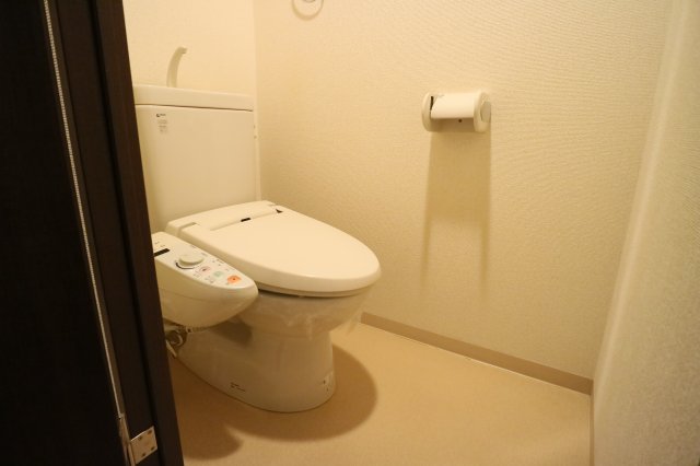 トイレ　同一タイプです。